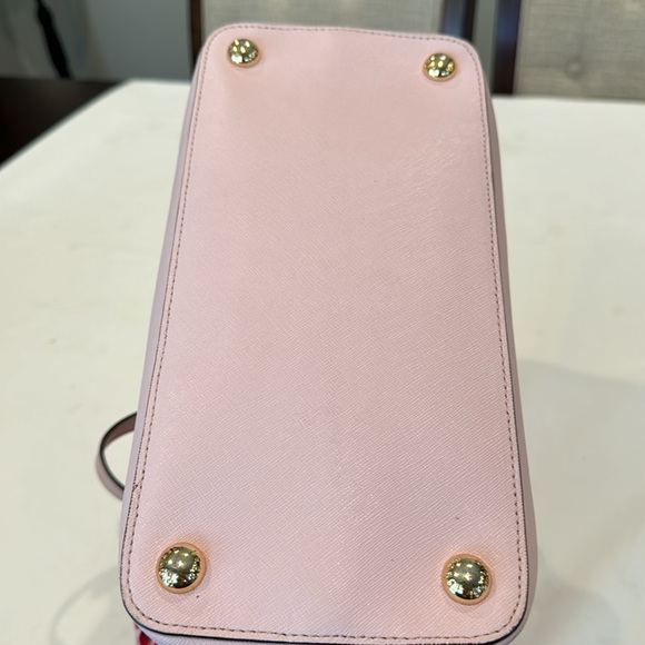 Authentic Michael Kors saffiano bag with scarf - Picture 7 of 13